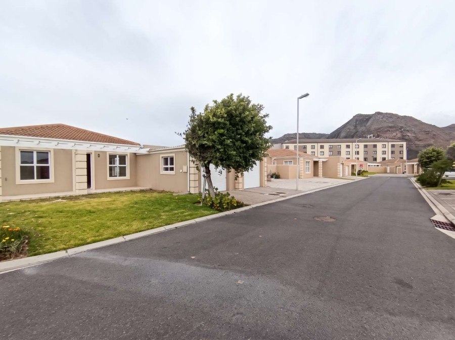 To Let 2 Bedroom Property for Rent in Costa Da Gama Western Cape